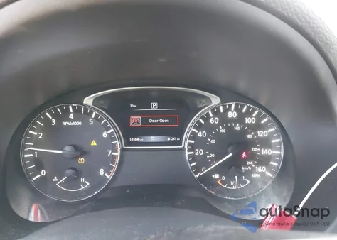 2018 Nissan Altima 2.5 Sr из США, поврежденный, VIN 1N4AL3AP8JC235079